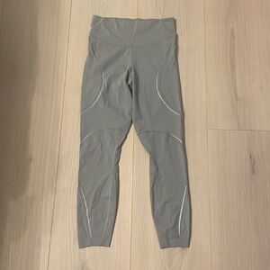 Lululemon athletic leggings